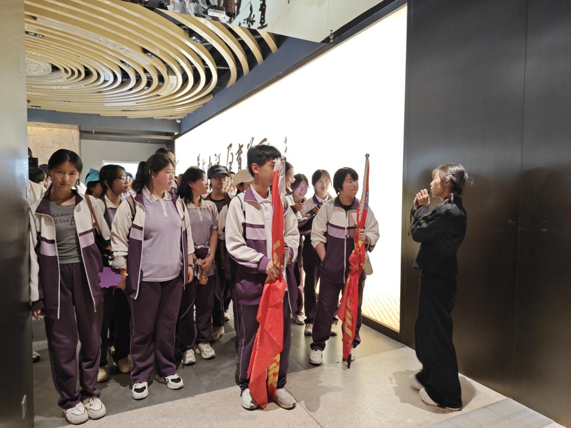 e93bd7263f75e2bb5582f1adf85a99bf